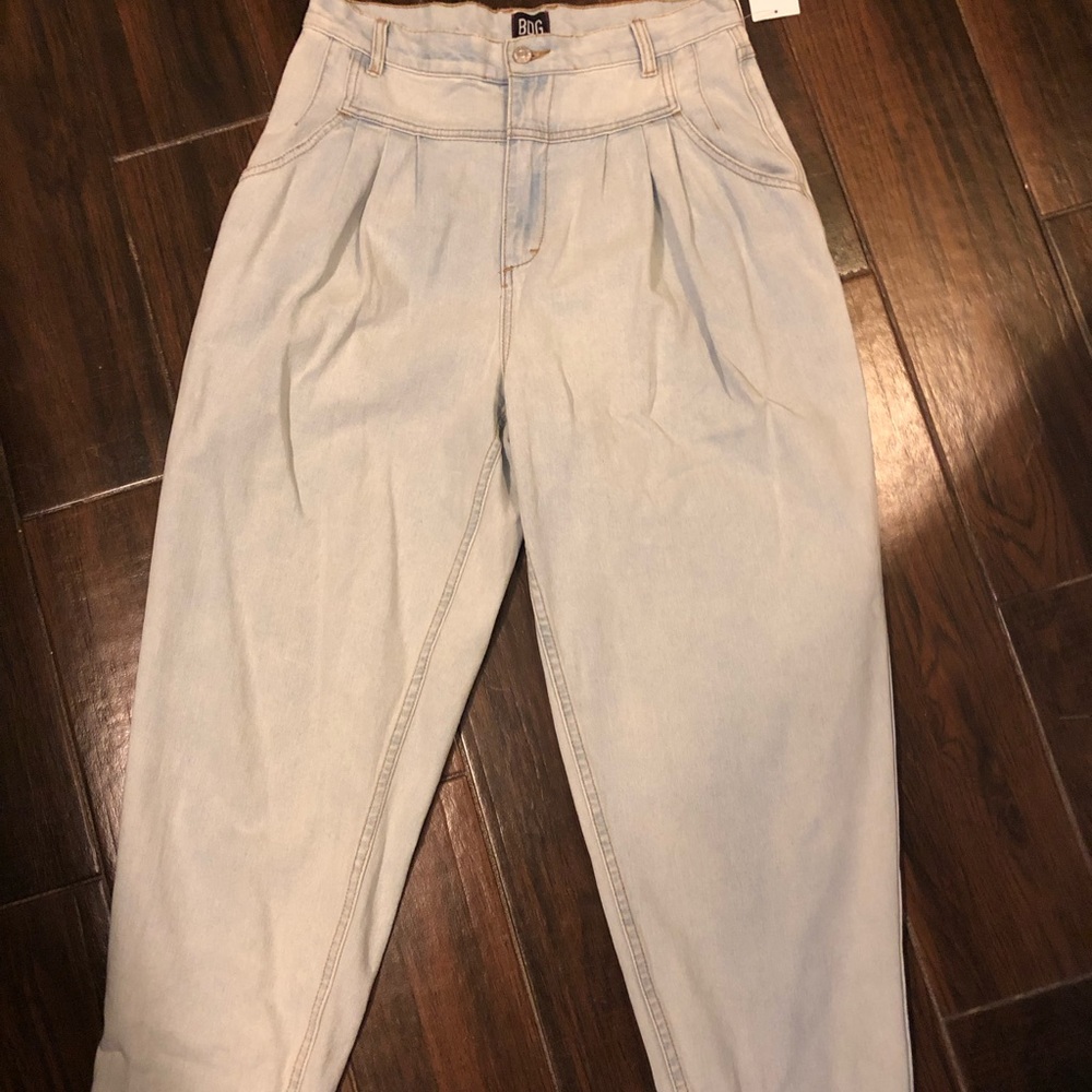 BDG Light Vintage DE (Mom Jeans)